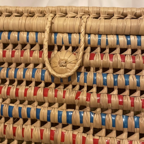 Vintage rattan picnic wine basket - Picture 2 of 3